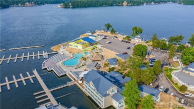 Exceptional Value with this Resort Home in Tan-Tar-A Estates! on The Oaks Golf Course in Missouri - for sale on GolfHomes.com, golf home, golf lot