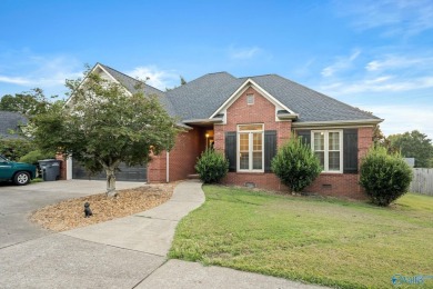 A BEAUTIFUL Brick home nestled in a PRIME LOCATION where it's on Fayetteville Country Club in Tennessee - for sale on GolfHomes.com, golf home, golf lot
