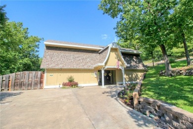 Exceptional Value with this Resort Home in Tan-Tar-A Estates! on The Oaks Golf Course in Missouri - for sale on GolfHomes.com, golf home, golf lot