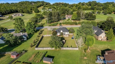 A BEAUTIFUL Brick home nestled in a PRIME LOCATION where it's on Fayetteville Country Club in Tennessee - for sale on GolfHomes.com, golf home, golf lot