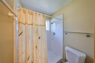 PRICED WELL UNDER APPRAISAL!  Welcome to the vibrant senior on Mainlands Golf Club in Florida - for sale on GolfHomes.com, golf home, golf lot