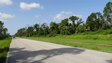 OWNER FINANCING and THE LAST LARGE COMMERCIAL SITE ON THE ENTIRE on Bobcat Trail Golf Club in Florida - for sale on GolfHomes.com, golf home, golf lot
