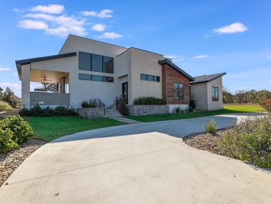 **Stunning Luxury Modern Home in Horseshoe Bay**Welcome to your on Apple Rock Golf Course - Horseshoe Bay in Texas - for sale on GolfHomes.com, golf home, golf lot