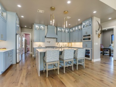 **Stunning Luxury Modern Home in Horseshoe Bay**Welcome to your on Apple Rock Golf Course - Horseshoe Bay in Texas - for sale on GolfHomes.com, golf home, golf lot