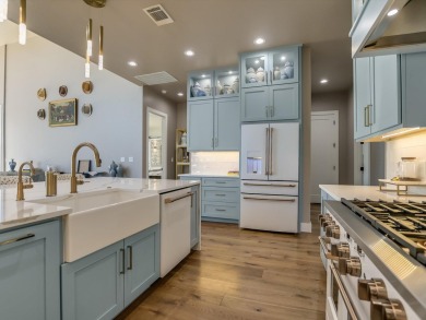 **Stunning Luxury Modern Home in Horseshoe Bay**Welcome to your on Apple Rock Golf Course - Horseshoe Bay in Texas - for sale on GolfHomes.com, golf home, golf lot