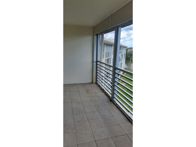PRICED TO SELL HANDYMAN SPECIAL! 1 BED, 1 BATH PENTHOUSE CONDO on Wynmoor Golf Course in Florida - for sale on GolfHomes.com, golf home, golf lot