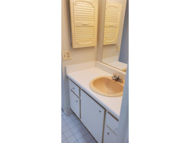 PRICED TO SELL HANDYMAN SPECIAL! 1 BED, 1 BATH PENTHOUSE CONDO on Wynmoor Golf Course in Florida - for sale on GolfHomes.com, golf home, golf lot