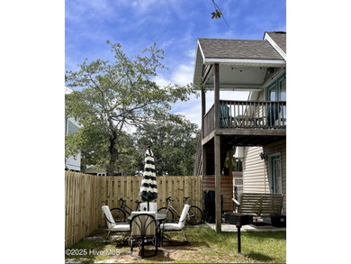 This CHARMING 2 Bedroom, 2 Bath cottage is the perfect Oak on Founders Club At St. James Plantation in North Carolina - for sale on GolfHomes.com, golf home, golf lot