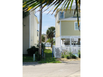 Palm Trees and Ocean Breezes....Welcome to Coastal Cabana on Beachwood Golf Club in South Carolina - for sale on GolfHomes.com, golf home, golf lot