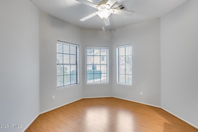 Beautiful Move-In Ready Townhome in a Prime AAA Location! on Arrowhead Country Club in Arizona - for sale on GolfHomes.com, golf home, golf lot