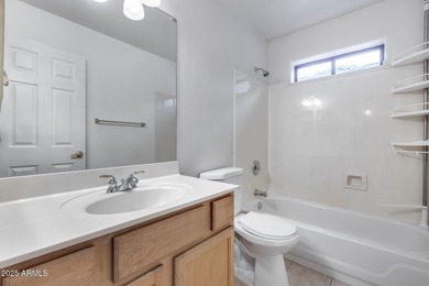 Beautiful Move-In Ready Townhome in a Prime AAA Location! on Arrowhead Country Club in Arizona - for sale on GolfHomes.com, golf home, golf lot