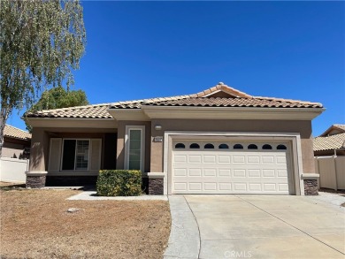 Here is your chance to own this wonderful home. Features on Sun Lakes Country Club in California - for sale on GolfHomes.com, golf home, golf lot