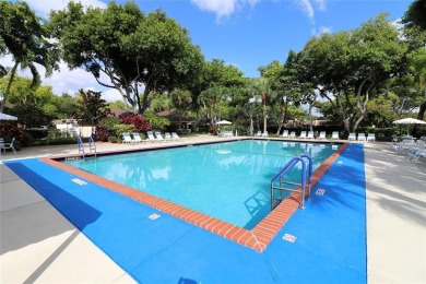 KING 2 BED-2 BATH BEAUTIFULLY REMODELED CORNER CONDO ON OAKS on Palm-Aire Country Club and Resort - The Oaks in Florida - for sale on GolfHomes.com, golf home, golf lot