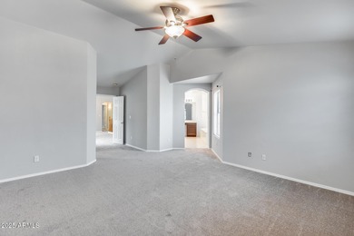 Beautiful Move-In Ready Townhome in a Prime AAA Location! on Arrowhead Country Club in Arizona - for sale on GolfHomes.com, golf home, golf lot