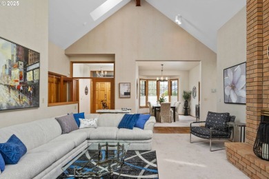 Tucked away on a quiet cul-de-sac at the edge of Oakway Golf on Oakway Golf Course in Oregon - for sale on GolfHomes.com, golf home, golf lot