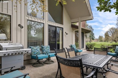 Tucked away on a quiet cul-de-sac at the edge of Oakway Golf on Oakway Golf Course in Oregon - for sale on GolfHomes.com, golf home, golf lot