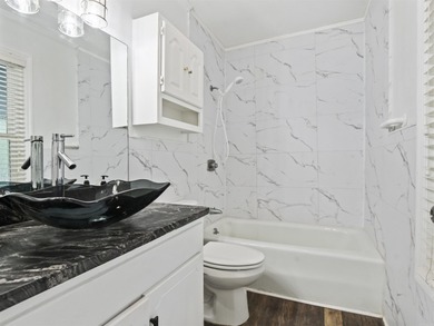 Tucked away near DeSoto Lake, this beautifully refreshed 2 on DeSoto Golf Course in Arkansas - for sale on GolfHomes.com, golf home, golf lot