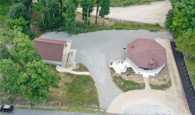 Here is a unique opportunity to own one of the original *octagon on Lake Mohawk Golf Club in Ohio - for sale on GolfHomes.com, golf home, golf lot
