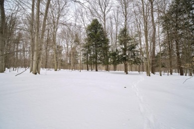 Exceptionally beautiful piece of land very close to Lake on The Heathlands in Michigan - for sale on GolfHomes.com, golf home, golf lot