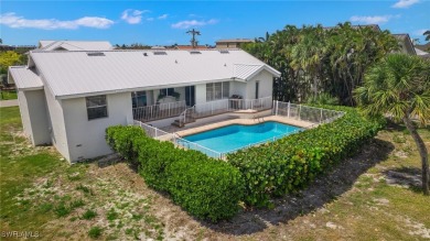 This fully remodeled 3-bed, 2-bath concrete block home on Beachview Golf Club in Florida - for sale on GolfHomes.com, golf home, golf lot