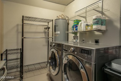 Must-see 55+ Sun City, AZ end-unit condo--completely rebuilt in on Sun City Lakes West and East in Arizona - for sale on GolfHomes.com, golf home, golf lot