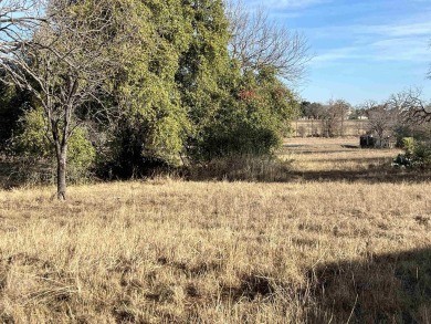 Want to build a garden home in beautiful Applehead West with on Apple Rock Golf Course - Horseshoe Bay in Texas - for sale on GolfHomes.com, golf home, golf lot