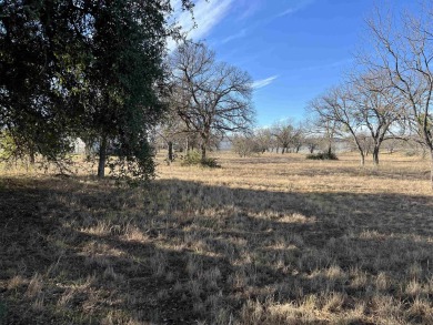 Want to build a garden home in beautiful Applehead West with on Apple Rock Golf Course - Horseshoe Bay in Texas - for sale on GolfHomes.com, golf home, golf lot