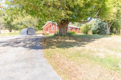 Classic simplicity best describes this single-level ranch home on Country View Golf Club in Maine - for sale on GolfHomes.com, golf home, golf lot