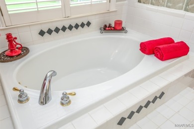 A GOLDEN OPPORTUNITY to own this highly desired, single-story on Wynlakes Golf and Country Club in Alabama - for sale on GolfHomes.com, golf home, golf lot
