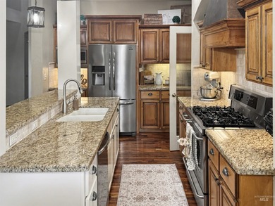 Welcome to an exceptional luxury residence nestled along one of on BanBury Golf Club in Idaho - for sale on GolfHomes.com, golf home, golf lot