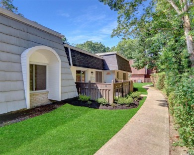 Move right into this renovated, 2-bedroom, 1.5 bathroom, Condo on Blue Ridge Golf Club in New York - for sale on GolfHomes.com, golf home, golf lot