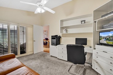 Beautifully maintained 3-bedroom, 3-bath home in the on  in Florida - for sale on GolfHomes.com, golf home, golf lot