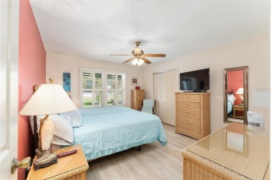 Under contract-accepting backup offers. PRICE IMPROVEMENT!!! on El Diablo Executive Golf Course in Florida - for sale on GolfHomes.com, golf home, golf lot