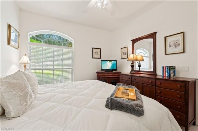 Lowest priced villa in Heritage Greens! WATERFRONT! FURNISHED on Arrowhead Golf Club At Heritage Greens in Florida - for sale on GolfHomes.com, golf home, golf lot
