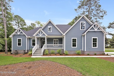 RECENTLY UPDATED!! FEATURING: ***ELEGANT WAINSCOTING IN THE on Lockwood Folly Country Club in North Carolina - for sale on GolfHomes.com, golf home, golf lot
