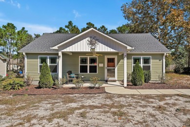 Adorable MOVE-IN READY home in Boiling Spring Lakes. Enter from on The Lakes Country Club in North Carolina - for sale on GolfHomes.com, golf home, golf lot