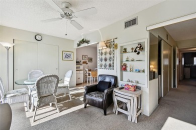 Welcome to Your Perfect Condo Home!  This beautifully furnished on On Top Of The World Golf Course in Florida - for sale on GolfHomes.com, golf home, golf lot