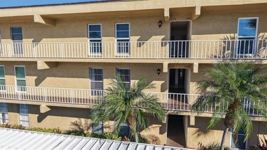 Under contract-accepting backup offers. Welcome to this fully on East Bay Golf Club in Florida - for sale on GolfHomes.com, golf home, golf lot