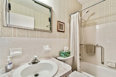 Welcome to Your Perfect Condo Home!  This beautifully furnished on On Top Of The World Golf Course in Florida - for sale on GolfHomes.com, golf home, golf lot