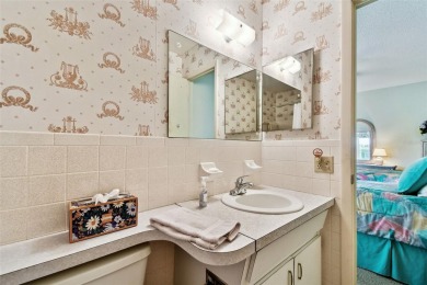 Welcome to Your Perfect Condo Home!  This beautifully furnished on On Top Of The World Golf Course in Florida - for sale on GolfHomes.com, golf home, golf lot