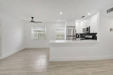 This beautiful unit ready for you just to move in. Magnificent on Kings Point Golf -Flanders Way in Florida - for sale on GolfHomes.com, golf home, golf lot
