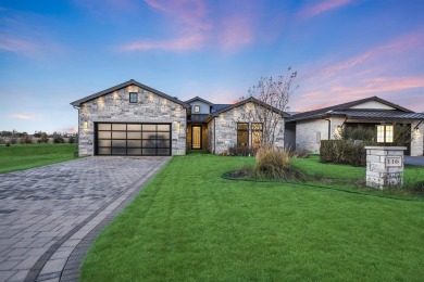 UNBELIVEABLE VALUE for almost NEW CONSTRUCTION in the gated on Apple Rock Golf Course - Horseshoe Bay in Texas - for sale on GolfHomes.com, golf home, golf lot