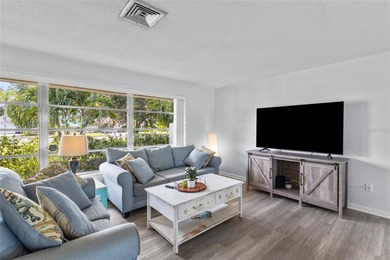 PRICE DROP ALERT!
Stunning Golf Course Pool Home with Sunset on Sara Bay Country Club in Florida - for sale on GolfHomes.com, golf home, golf lot