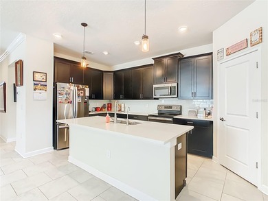 Under contract-accepting backup offers. Motivated seller! Seller on Providence Golf Club in Florida - for sale on GolfHomes.com, golf home, golf lot