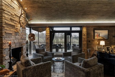 Welcome to this extraordinary residence located on the 17th hole on Hardscrabble Country Club in Arkansas - for sale on GolfHomes.com, golf home, golf lot