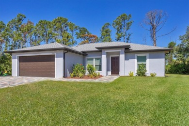 Welcome to a great opportunity to own an executive-style home on Bobcat Trail Golf Club in Florida - for sale on GolfHomes.com, golf home, golf lot