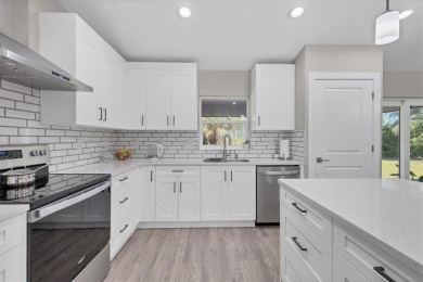 Welcome to a great opportunity to own an executive-style home on Bobcat Trail Golf Club in Florida - for sale on GolfHomes.com, golf home, golf lot