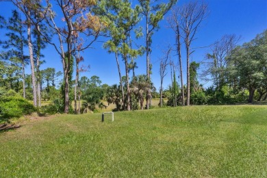 Welcome to a great opportunity to own an executive-style home on Bobcat Trail Golf Club in Florida - for sale on GolfHomes.com, golf home, golf lot
