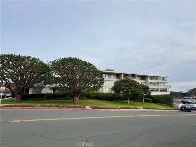 Excellent Ocean & Catalina views! Upper end unit location on The Links At Terranea in California - for sale on GolfHomes.com, golf home, golf lot