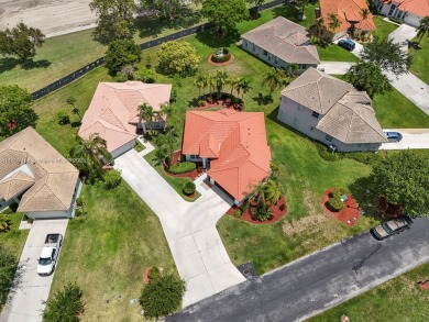 *Affordable and well-maintained 2/2 home situated in Augusta on Keys Gate Golf Club in Florida - for sale on GolfHomes.com, golf home, golf lot